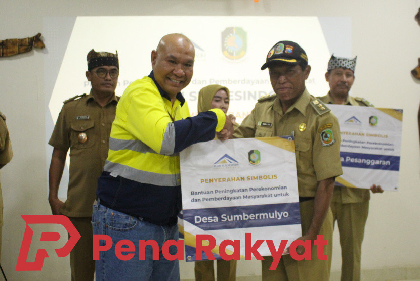 Sumringah Desa se Kecamatan Pesanggaran Terima PPM PT BSI