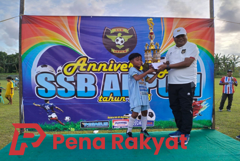 PT BSI Dukung Kemajuan Olahraga Pemain Bola Junior Banyuwangi