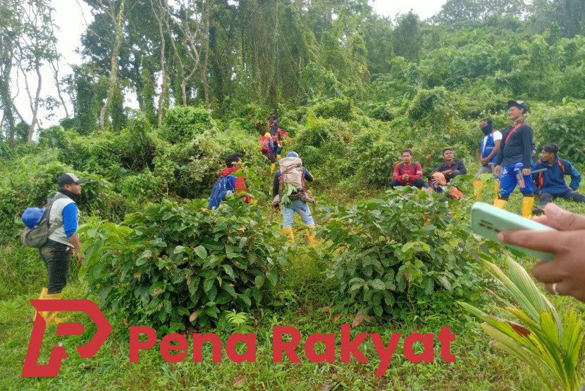 Kegiatan Survey Geologi PT BSI Berikan Manfaat Kepada Warga 