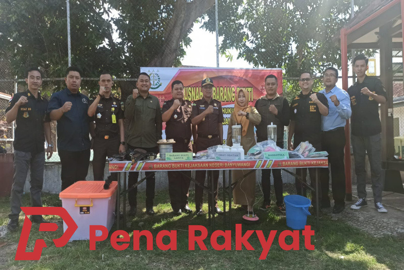 Kejaksaan Banyuwangi Musnahkan Ribuan Pil Koplo 