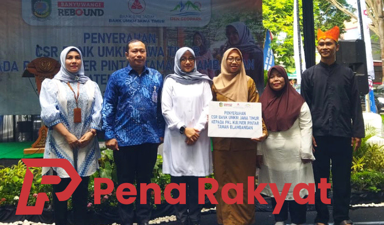 Bank UMKM Jawa Timur Salurkan Gerobak untuk Puluhan PKL di Banyuwangi