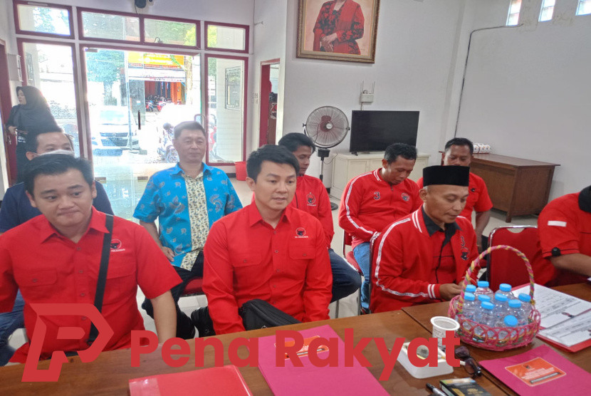 Pengusaha Muda Chandra Astan Daftar Bacabup Banyuwangi
