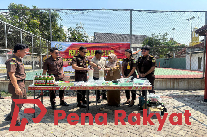 Pemusnahan BB Kejari Banyuwangi Libatkan Mahasiswa dan Instansi Terkait