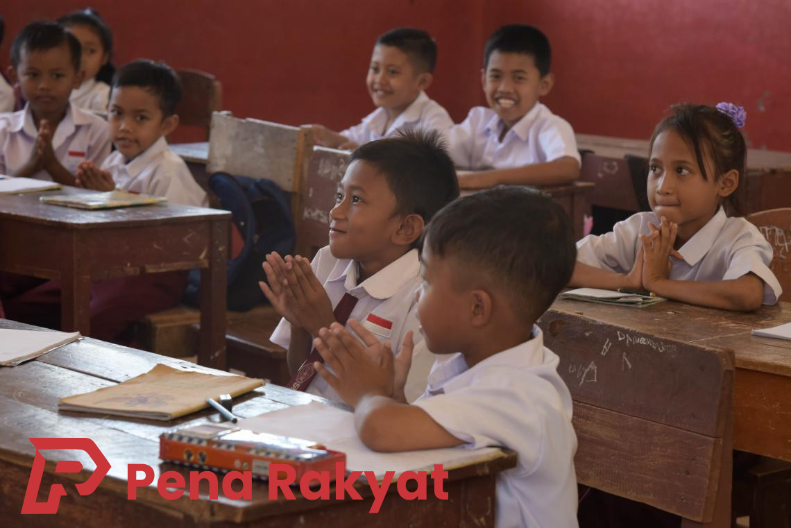 Gotong Royong Dinas: Pemkab Banyuwangi Berkomitmen untuk Majukan Pendidikan